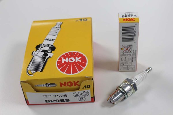 NGK Spark Plug BP9ES Plugs [Box 10]